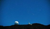 cel-estrellat-panoramica-del-gran-telescopi-del-roque-los-muchachos-lilla-palma-desti-amb-qualificacio-starlight-1380026899044
